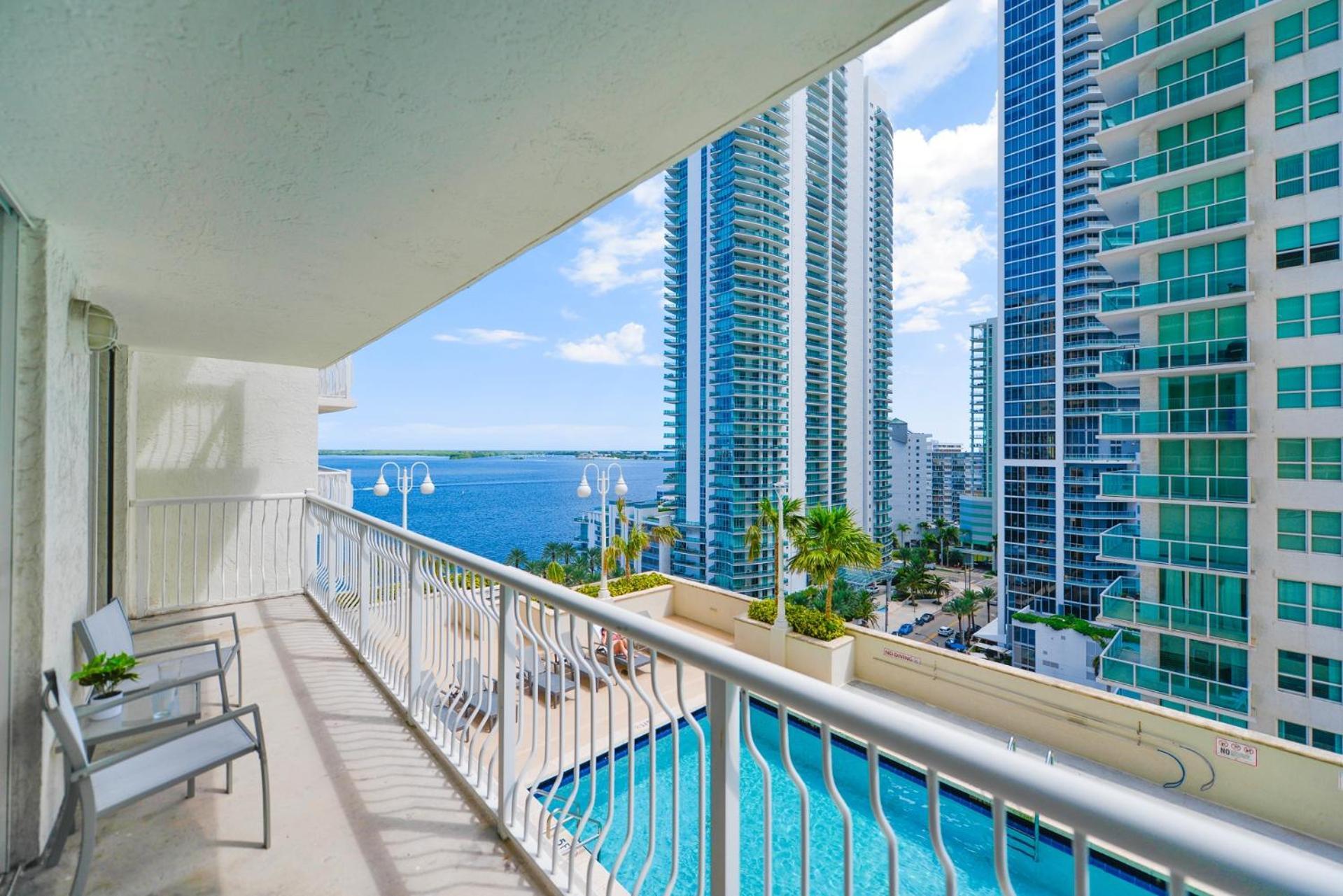 Ocean View Exquisite 1 Bedroom Condo With Free Parking Miami Exterior photo