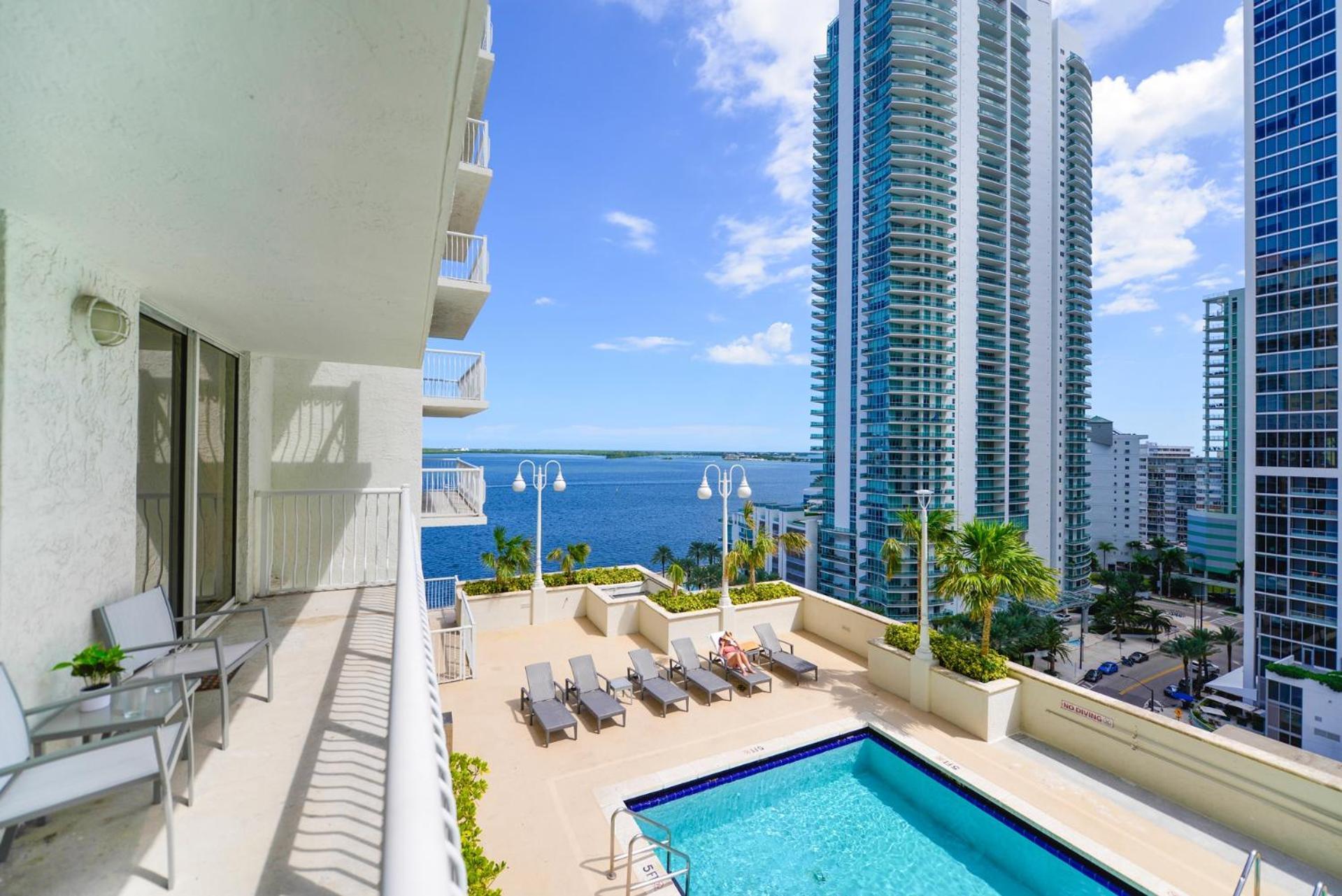 Ocean View Exquisite 1 Bedroom Condo With Free Parking Miami Exterior photo